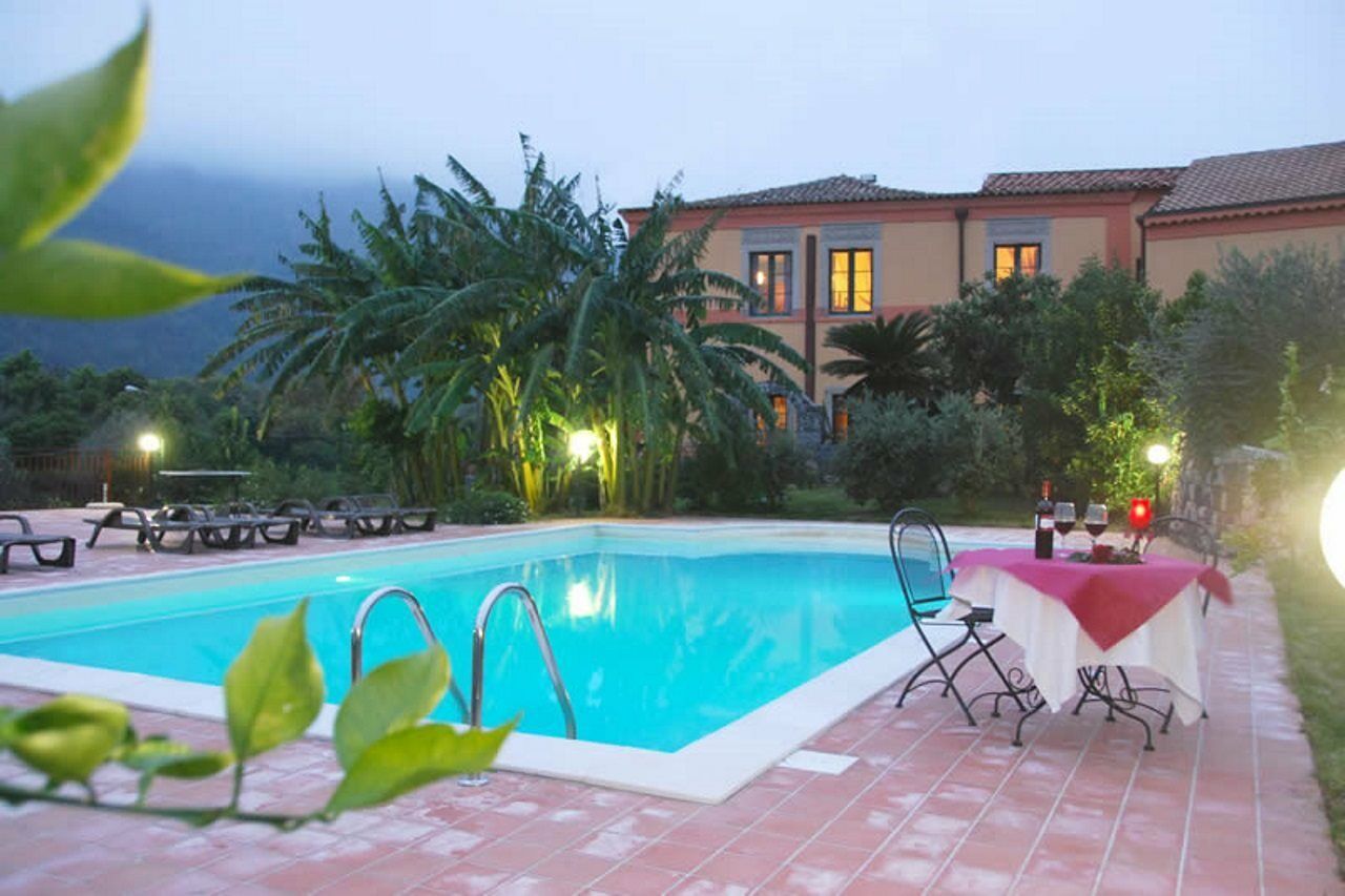 Casale Romano Resort E Relais Motta Camastra Kültér fotó